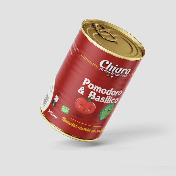 Création du packaging des conserves de tomates et basilic de la marque Chiara.